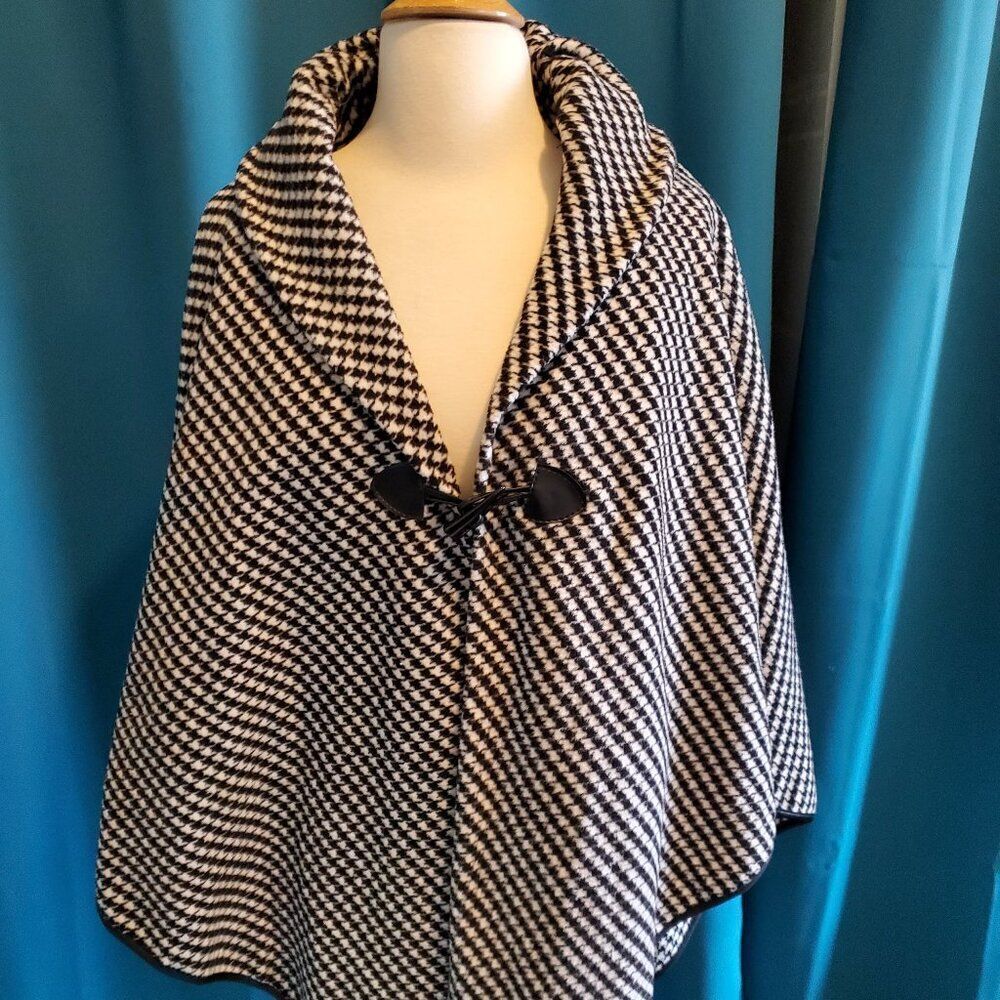 Black & White Herringbone Cape - One sixe fits all